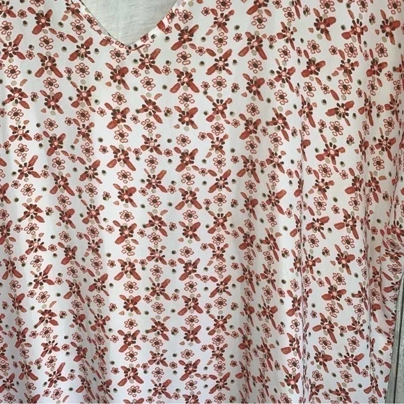 Loft Red & White Floral High Low Blouse - Picture 3 of 6